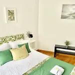El Carbayu Con Garaje Privado Apartment